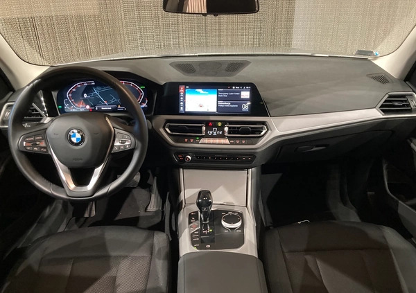 BMW Seria 3 cena 123900 przebieg: 125900, rok produkcji 2020 z Krobia małe 92